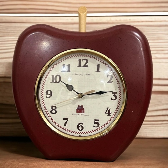 ❤️ Rare Vintage Apple Decor Clock - Picture 1 of 3